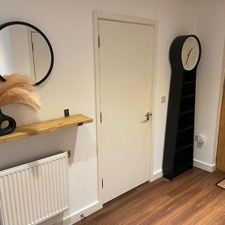 Superior Cambridge 2 Bed Apartment Inc King Bed Trumpington Exterior photo