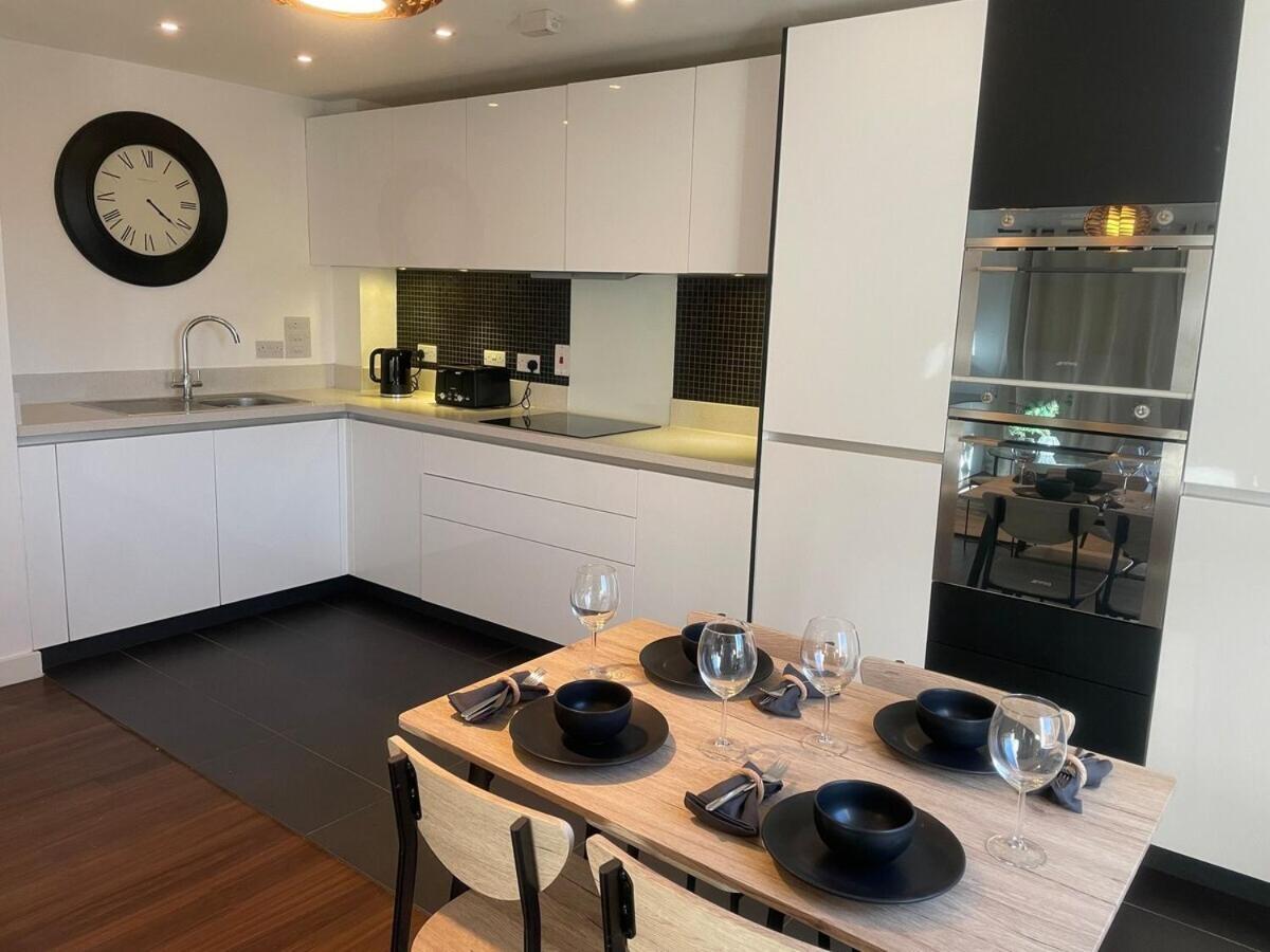 Superior Cambridge 2 Bed Apartment Inc King Bed Trumpington Exterior photo